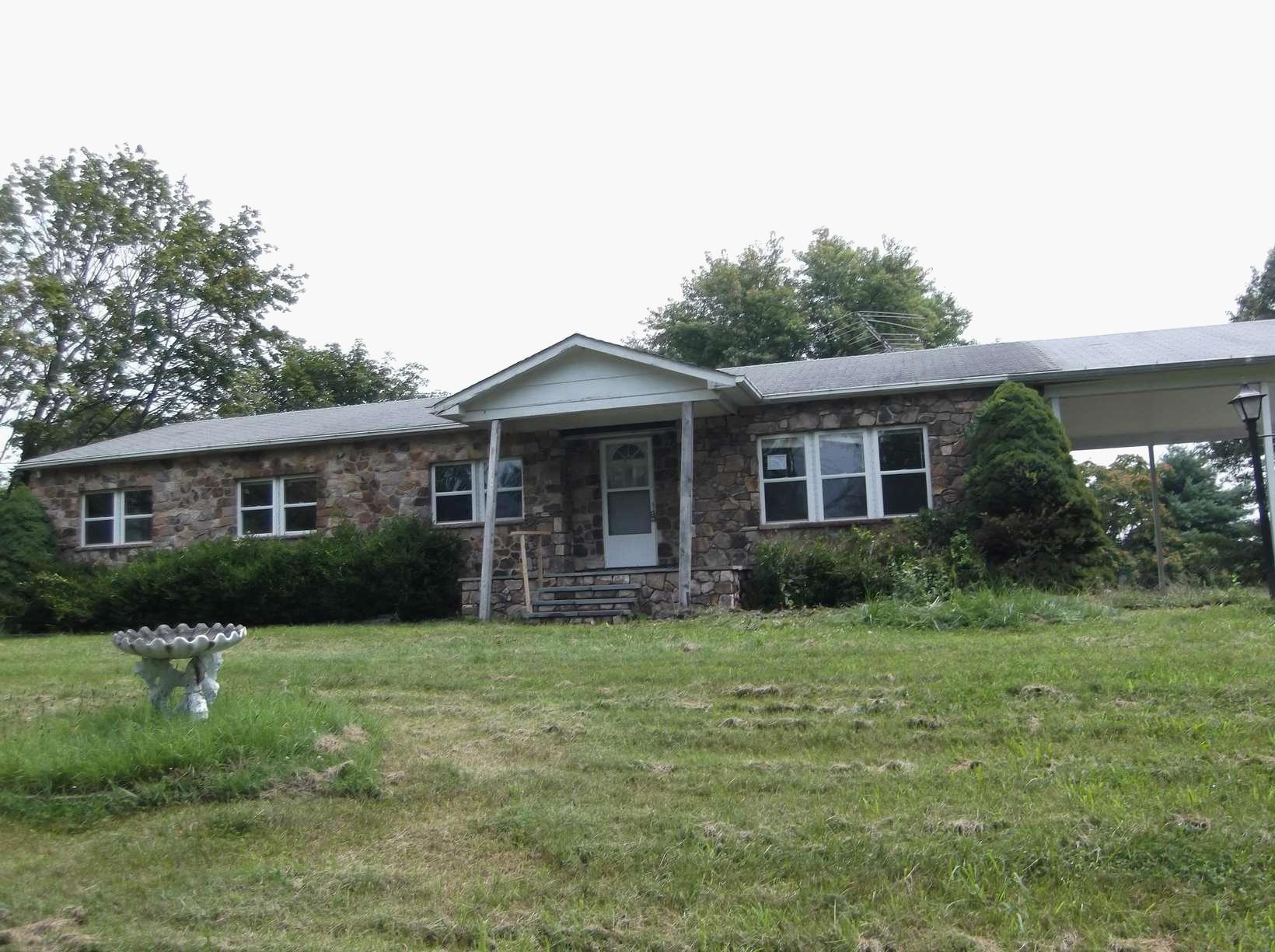 2090 Cedar Grove Rd