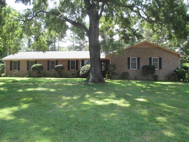 919 Allendale Cir