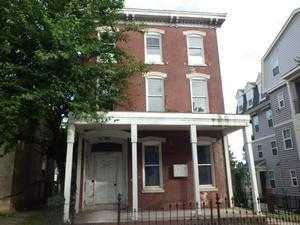 1014 Dekalb St