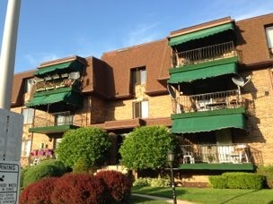 10445 Mansfield Ave Apt 3b