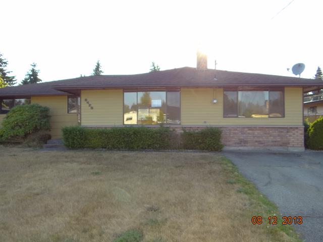 8420 9th Ave SE