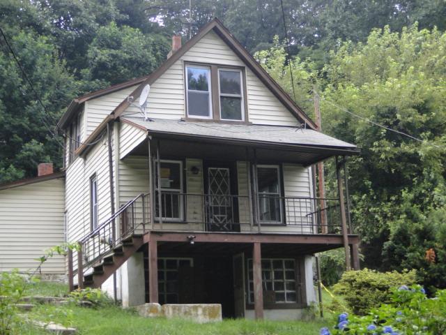 125 Ash St