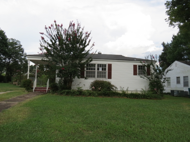 3324 Oakwood Blvd