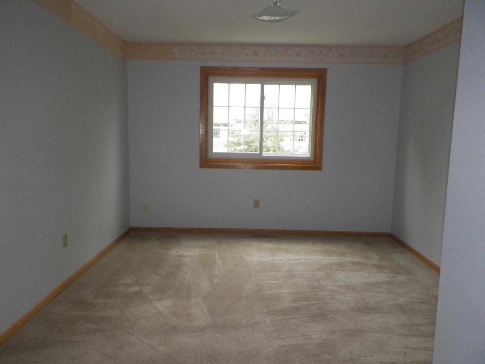 4046 Wilshire Cir