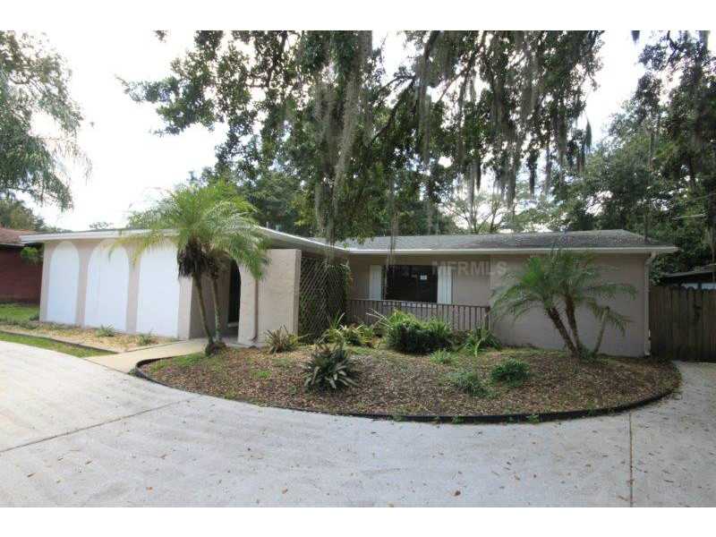 12004 Riverhills Dr