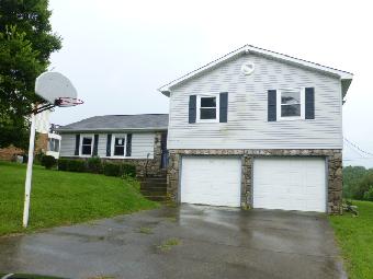 113 Christopher Dr