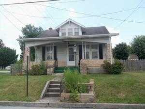 700 Maple Ave