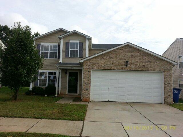 5149 Liberty Hall Cir