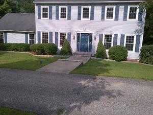 32 Bridle Rd