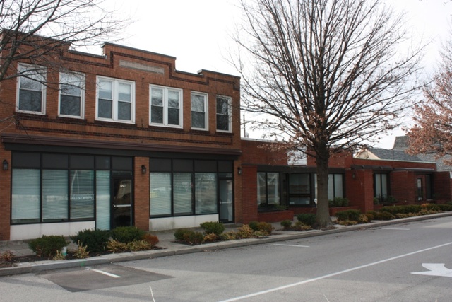220-228 E Court Avenue
