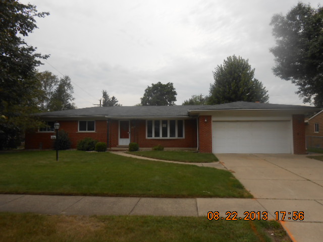 16161 Wayne Rd