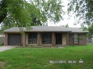 213 W Norma St