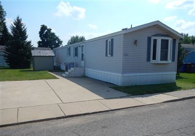 1284 Paree St.