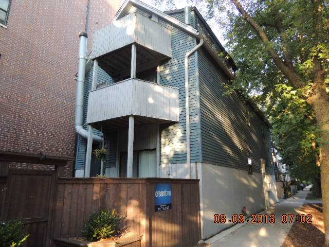 1009 W Wolfram St Apt 2e