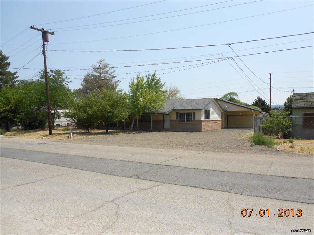 1633 N Edmonds Dr