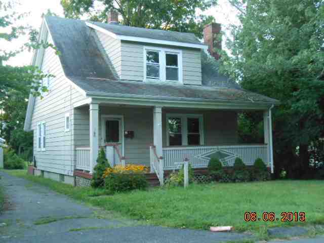 160 Gale Ave