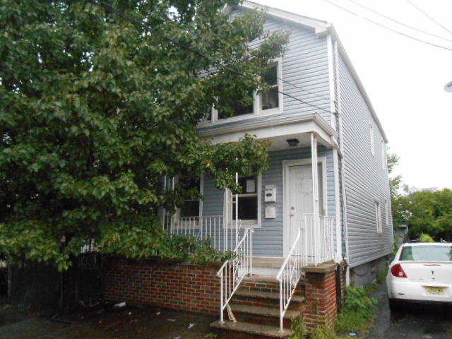 841 Martin Street