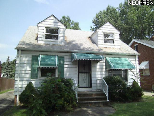 17601 Mapleboro Ave