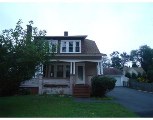 73 Waite Ave