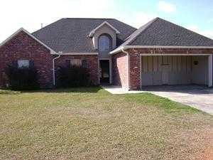 16315 Greenwood Dr