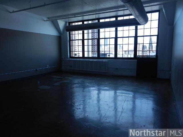 500 Robert St N Unit 707