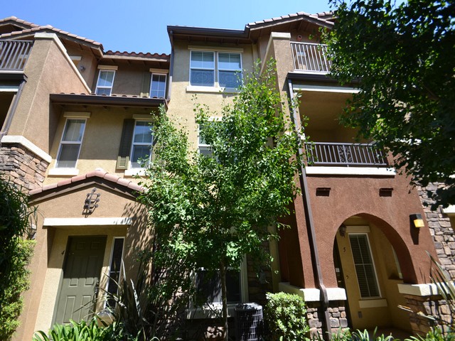 8806 Appleblossom Court Unit 5