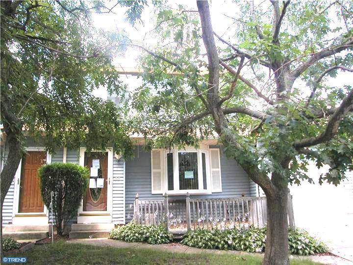 55 Blue Jay Dr