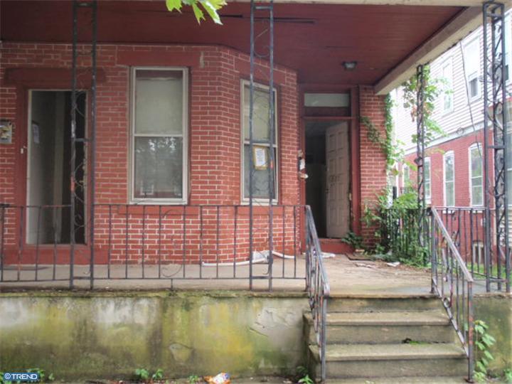 327 Chambers St