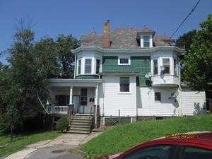 3 Front St