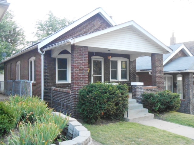 3926 Potomac St