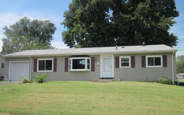 6715 Vineland Dr