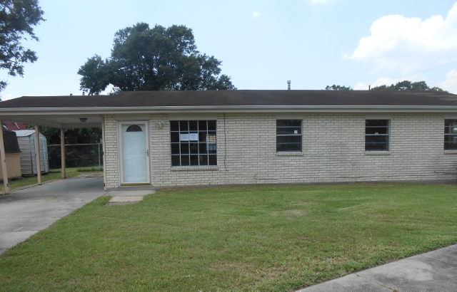 2801 Annette Dr