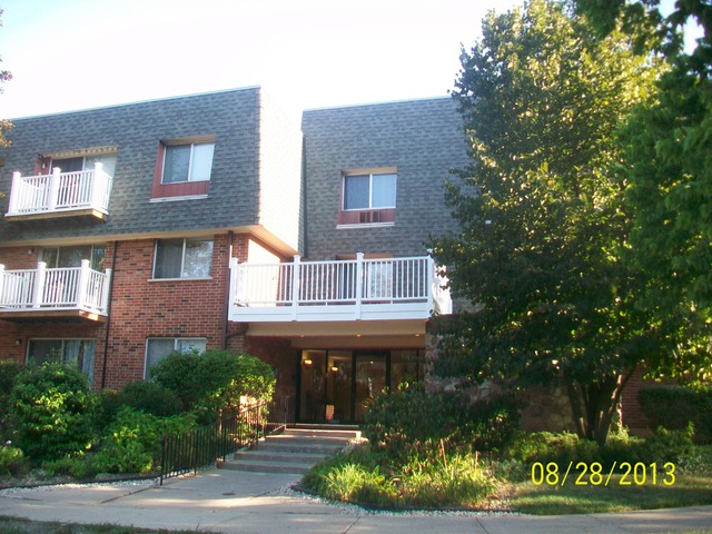 904 Ridge Sq Apt 110