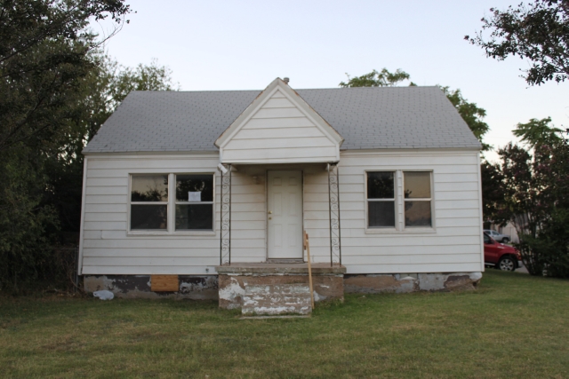 1301 N W Euclid Ave