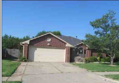 1900 Dove Hollow Ln