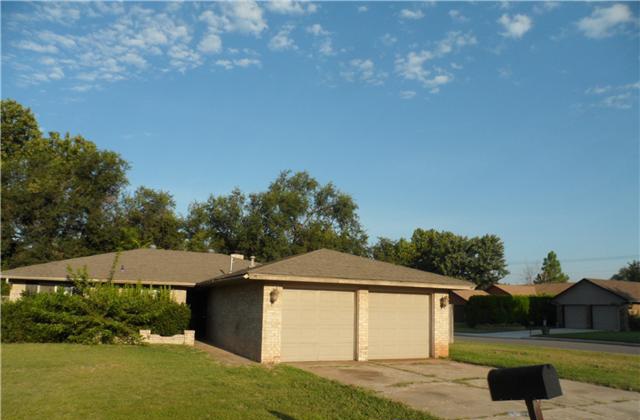 809 Kelly Park Rd