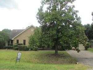 11323 Ashwood Dr