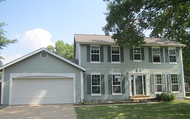 Country Knoll