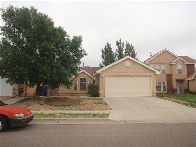 1174 Avenida Bella Vis Nw