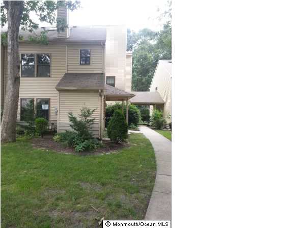 93 Whispering Oaks Way