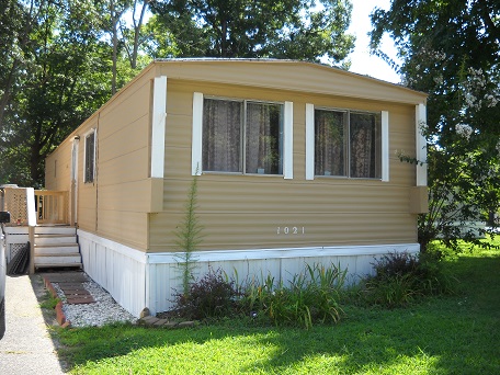 1021 Cliffside Dr.