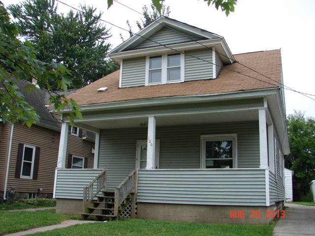 106 Euclid St