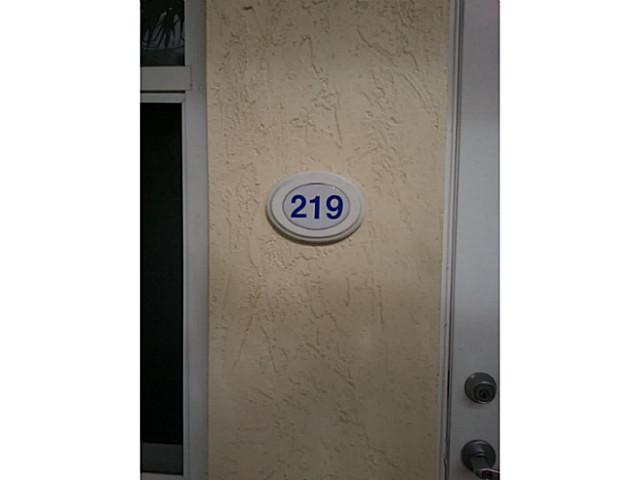 8950 69 CT # 219