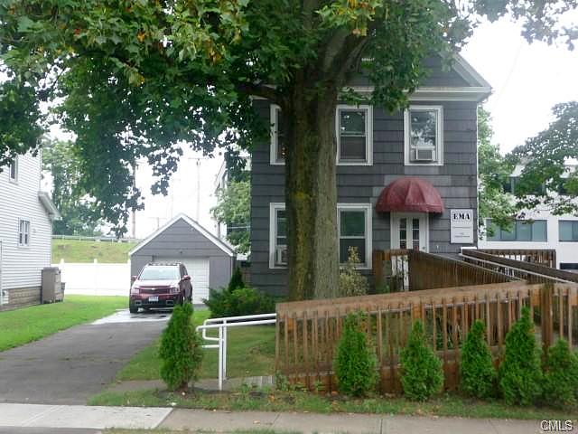 Longbrook Avenue