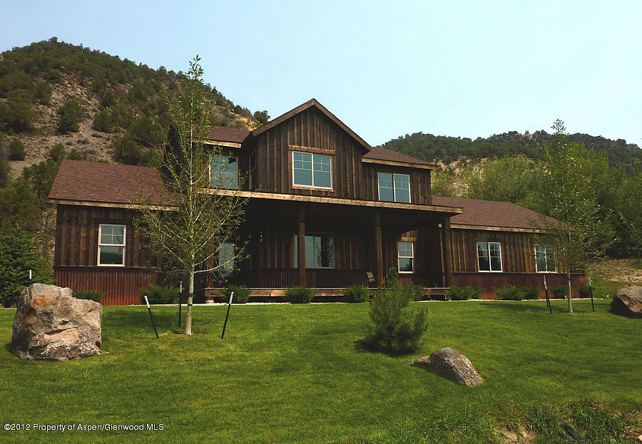 Larkspur Drive