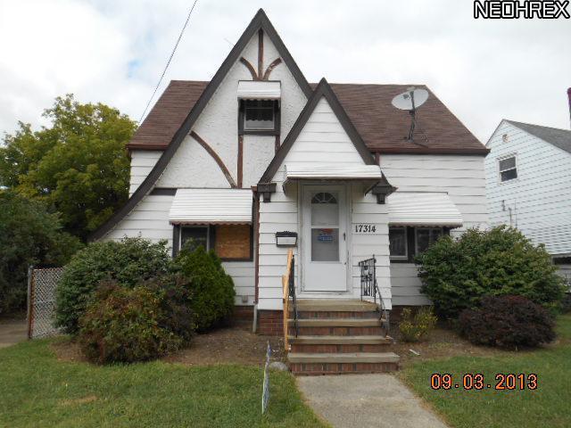 17314 Valleyview Ave