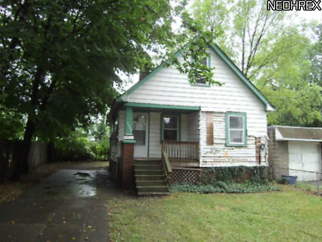 12608 Rexford Ave
