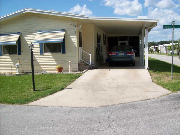 611 SPANISH MOSS DRIVE