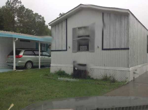 827 Ontario