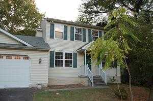 8135 Elizabeth Rd